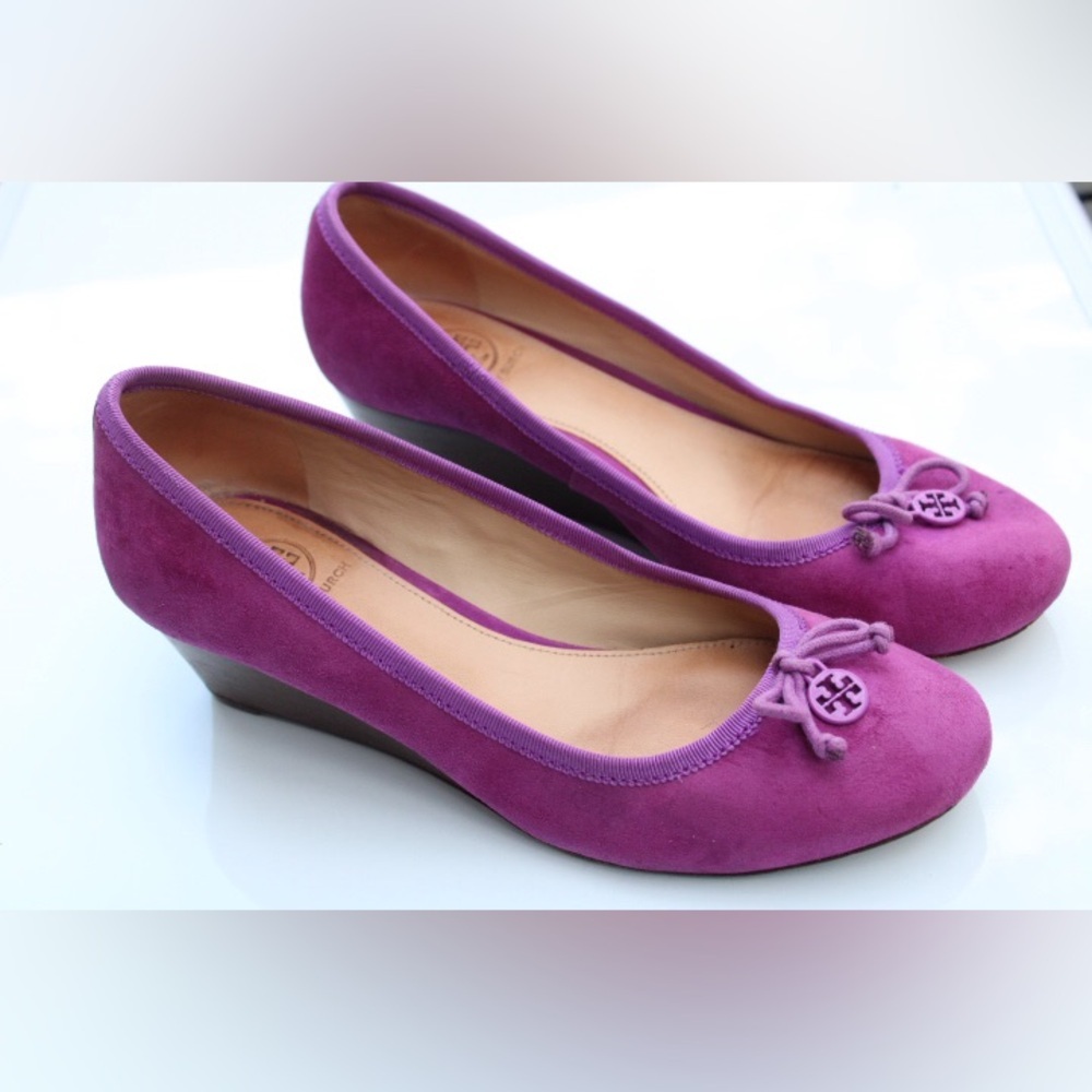 Tory Burch Chelsea wedges